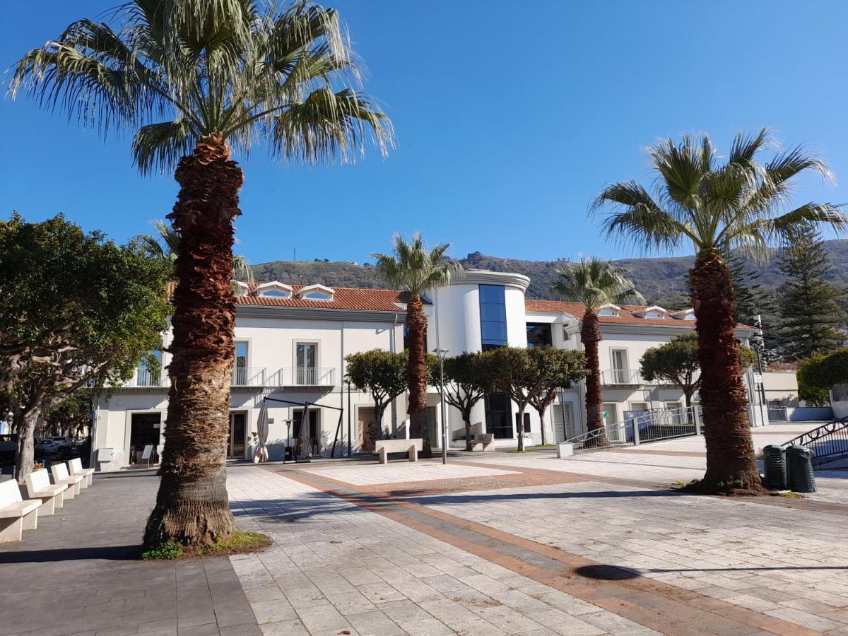 Gt Apartments - New Opening Vibo Valentia Marina Exterior photo