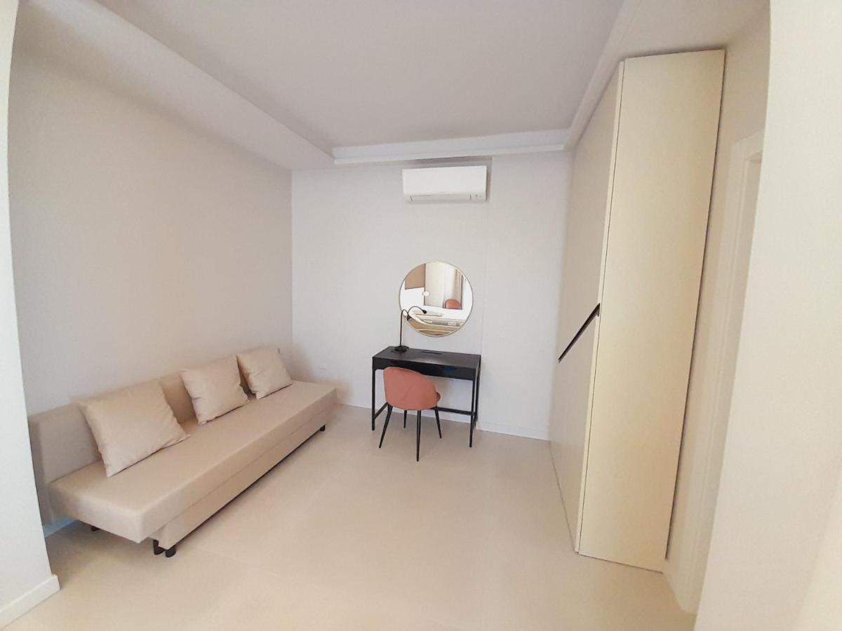 Gt Apartments - New Opening Vibo Valentia Marina Exterior photo