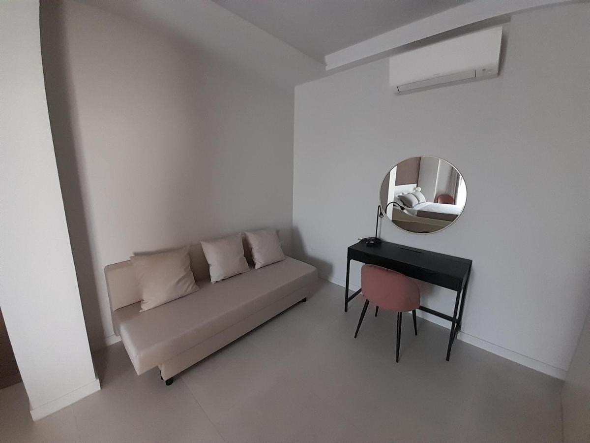 Gt Apartments - New Opening Vibo Valentia Marina Exterior photo
